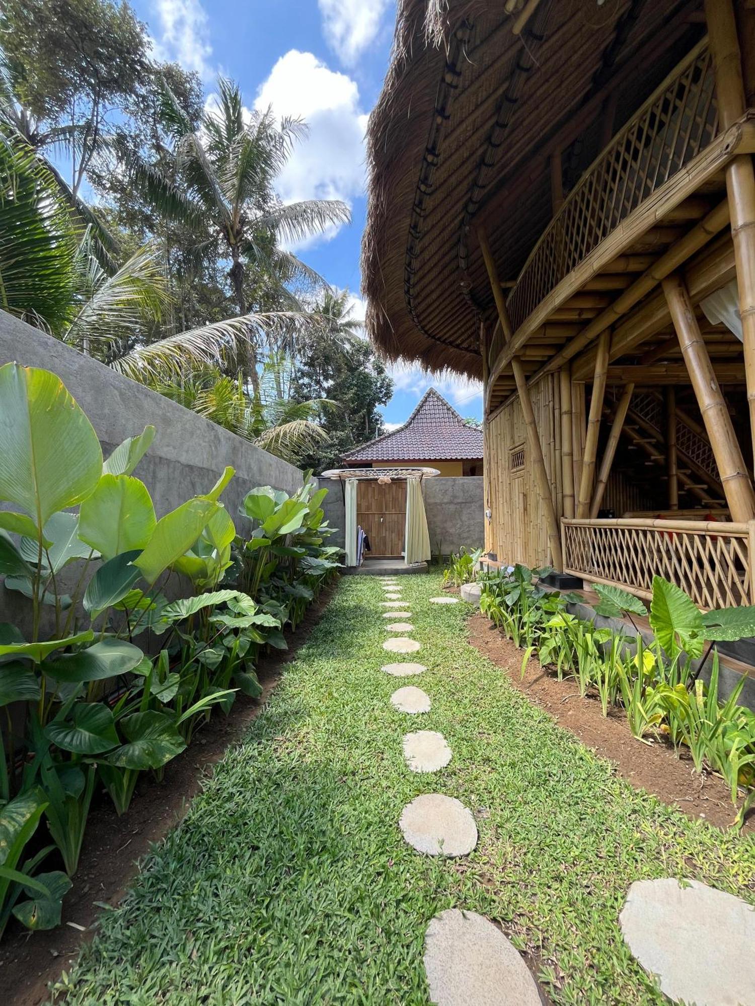 Pitu, A Punggul Village Escape Sangeh 外观 照片